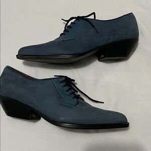 Vintage Guess Blue Leather Pointed Toe Lace Up Heeled Oxfords
